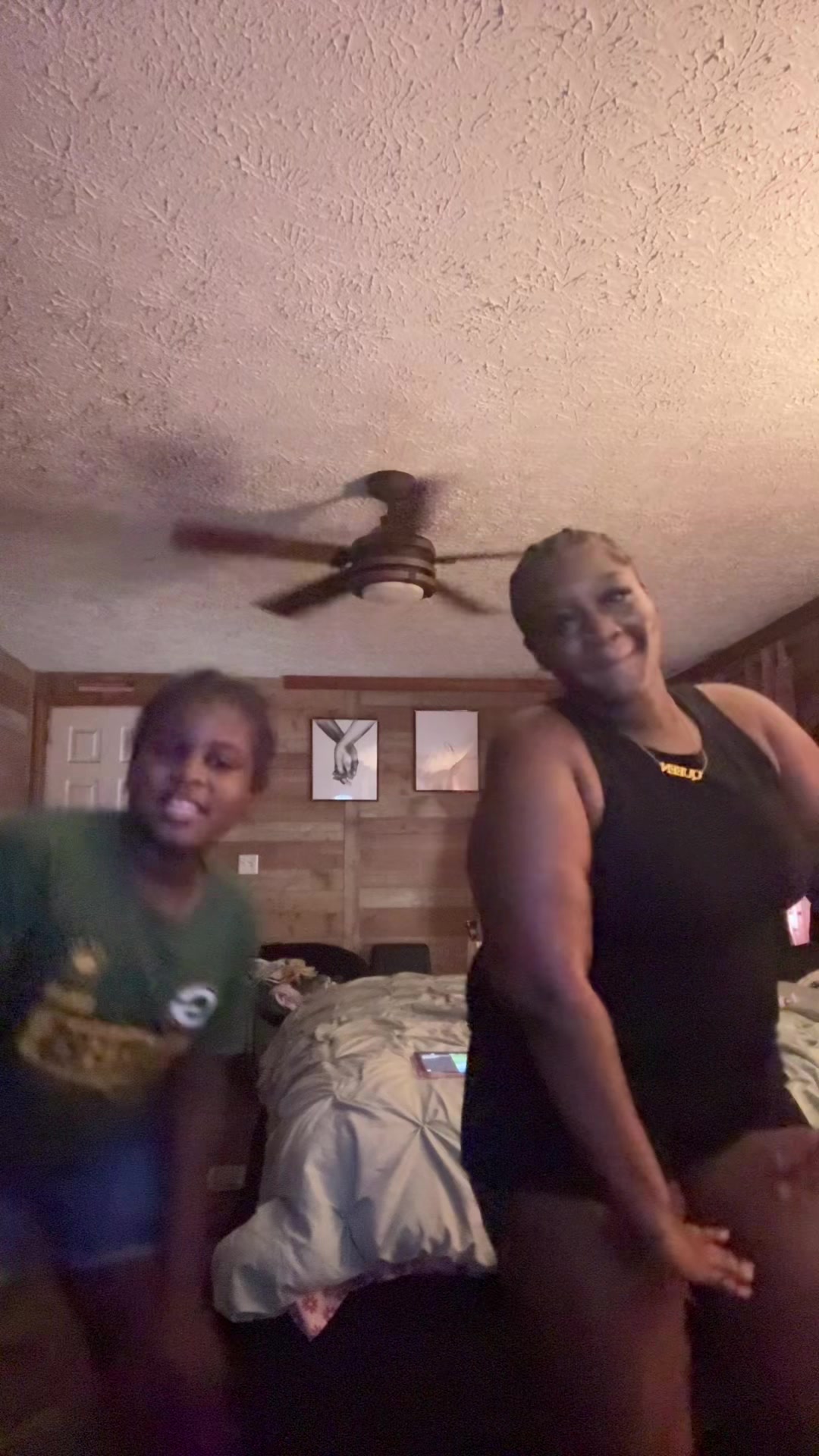@thequeenmf01