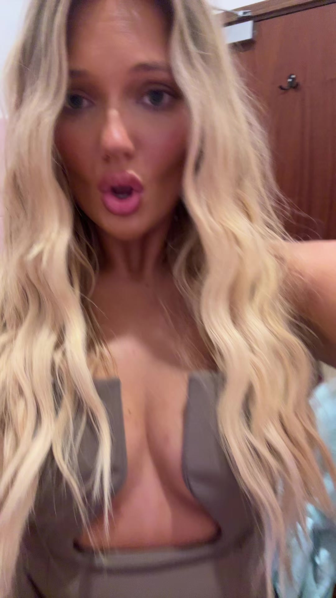 @Nikki