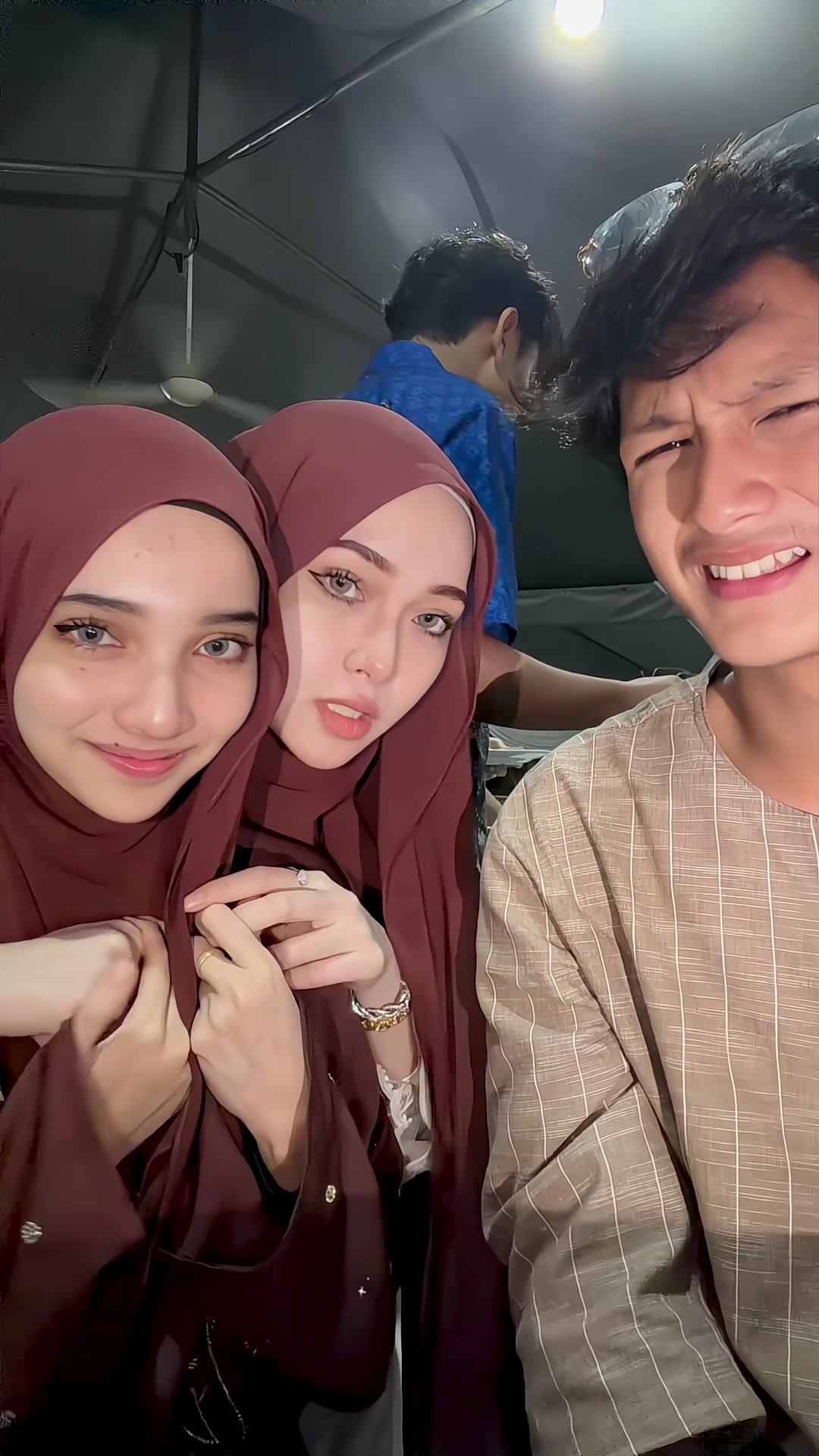 @دينا كارميلا