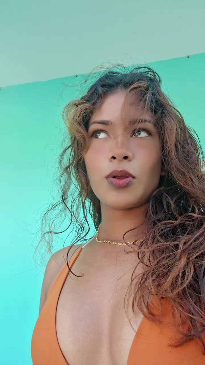 @Ana Ali
