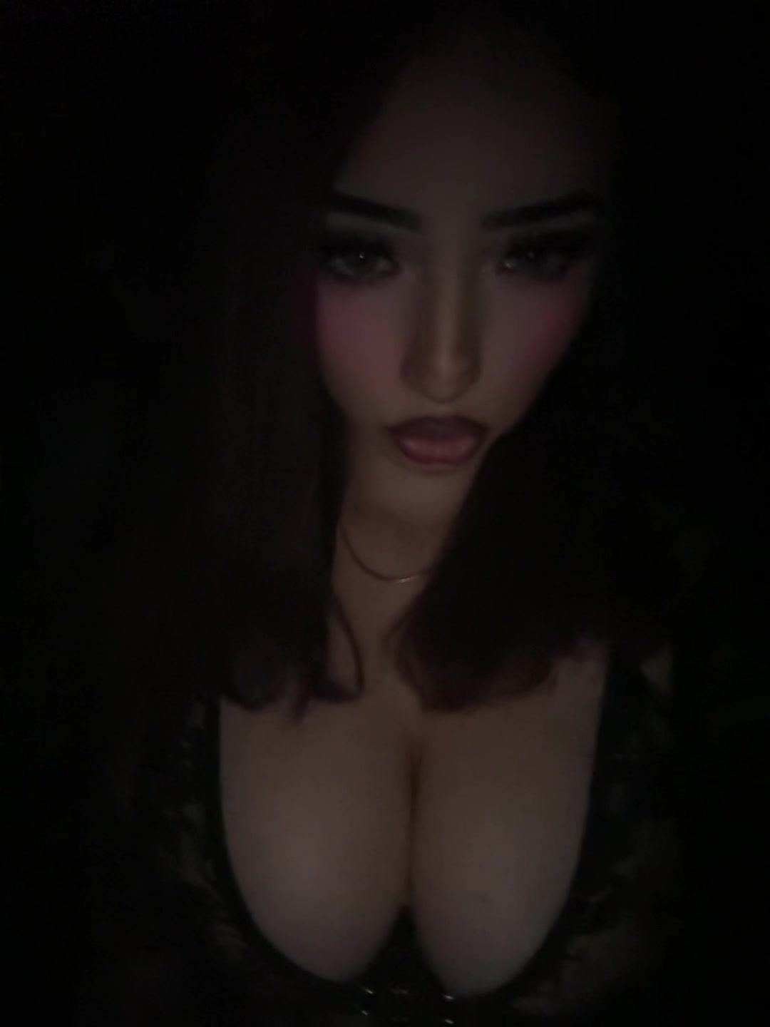 @Miss.Issa ๐