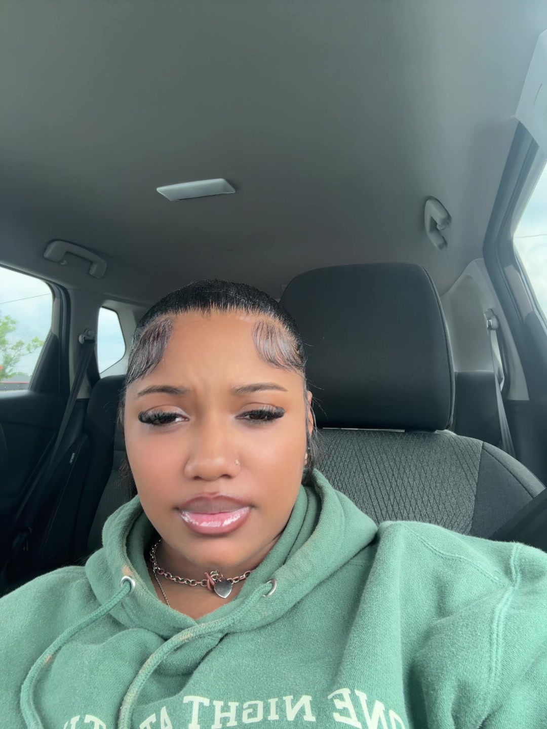 @beautifulthugg3rgirll