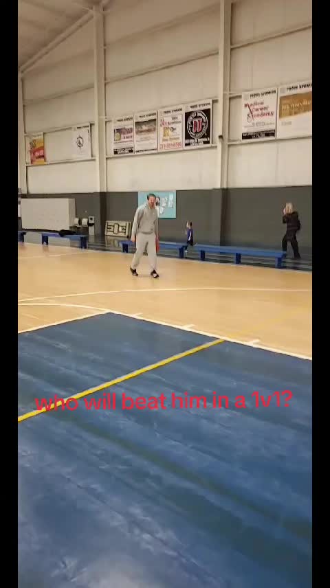 @Pezr_