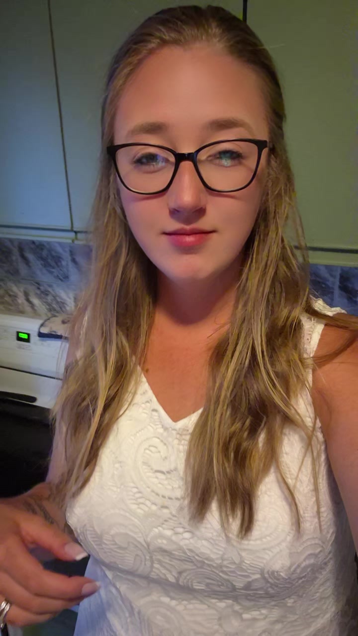 @Christina🇨🇦