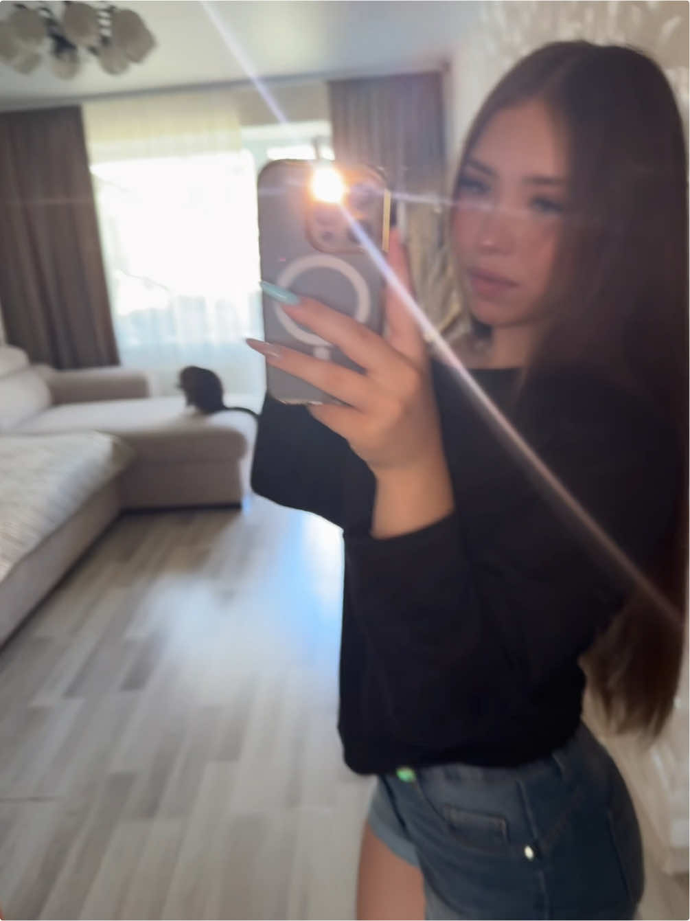 @Лемурова