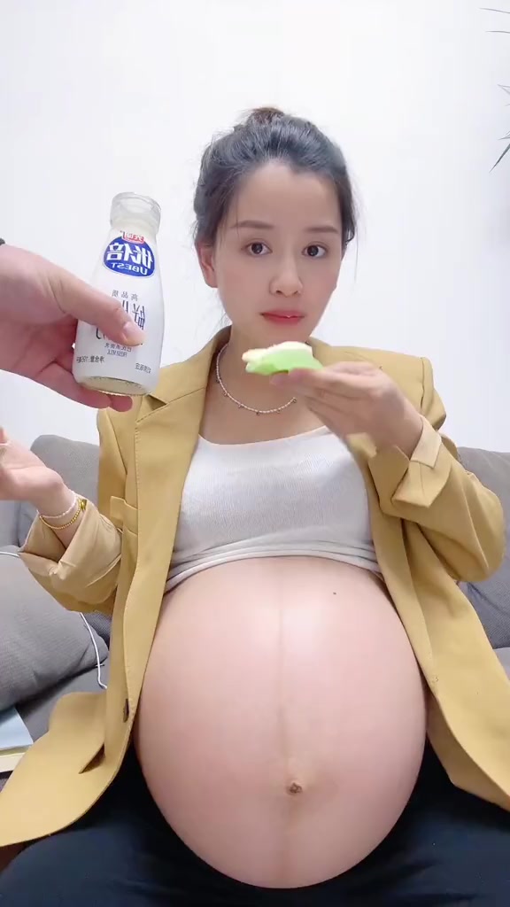 @yurayura895