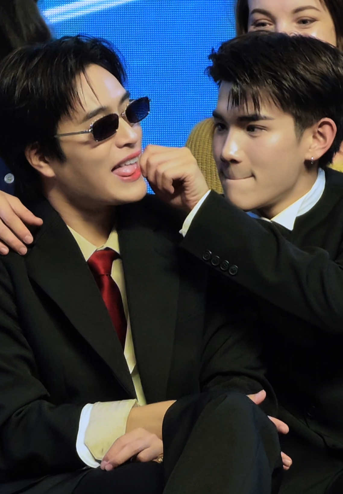 @ฮน🦋