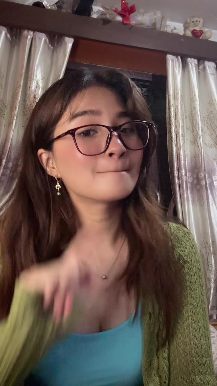 @MUNA🧟♀️