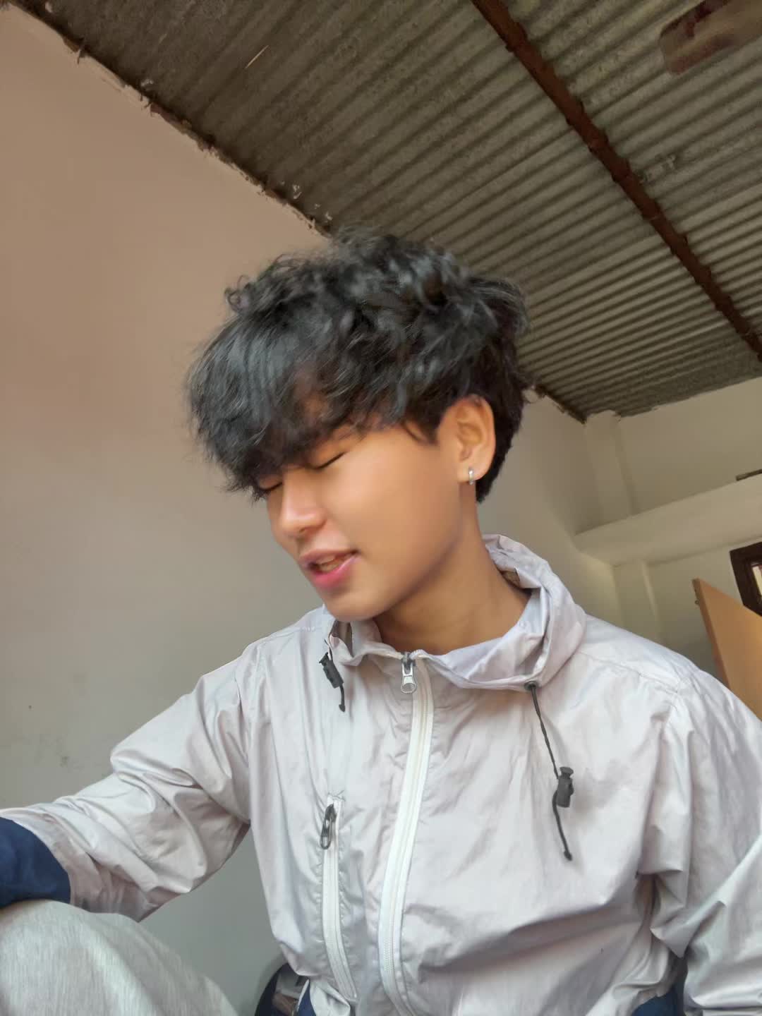 @सुजल 🚩