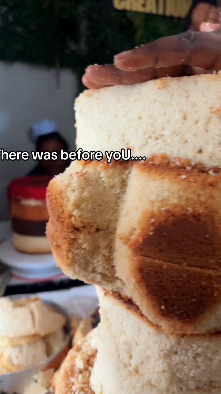 @Celebrity cake vendor kumba 🤭
