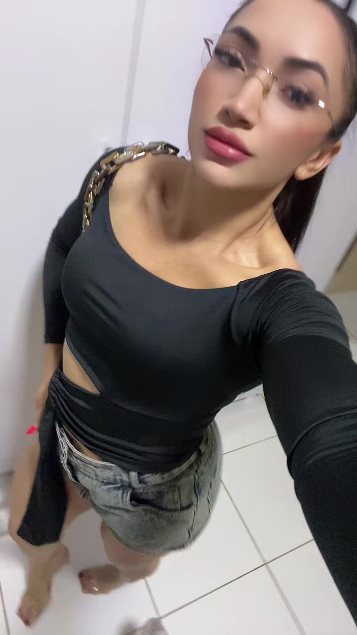 @Fabricia feliciano