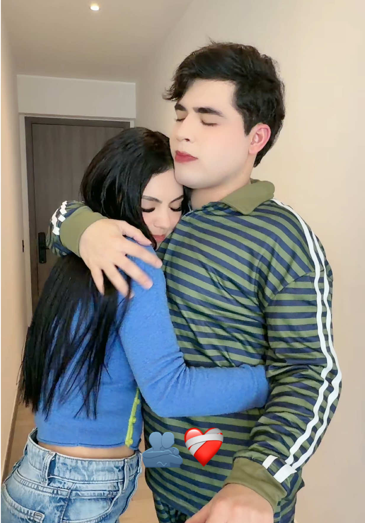 @Maxito🦋💫