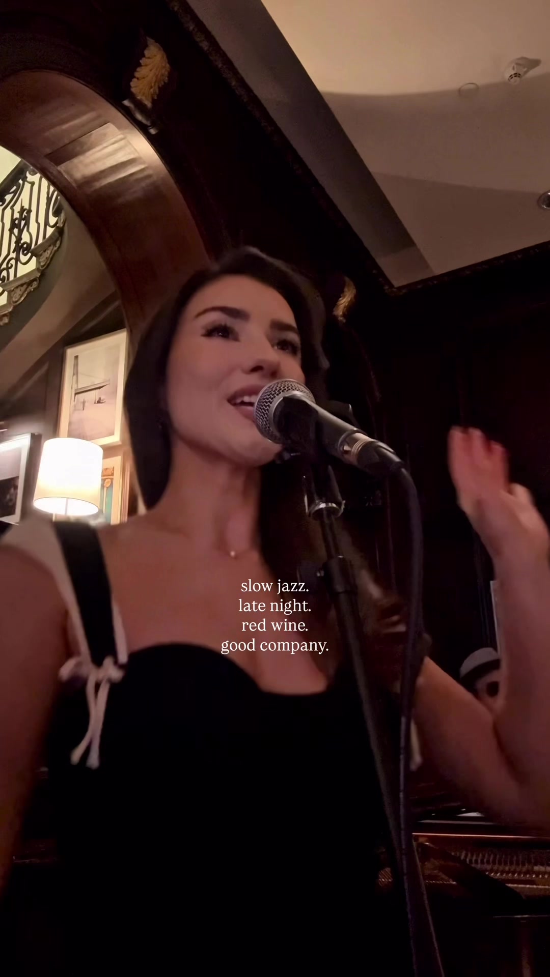 @Jade Monet