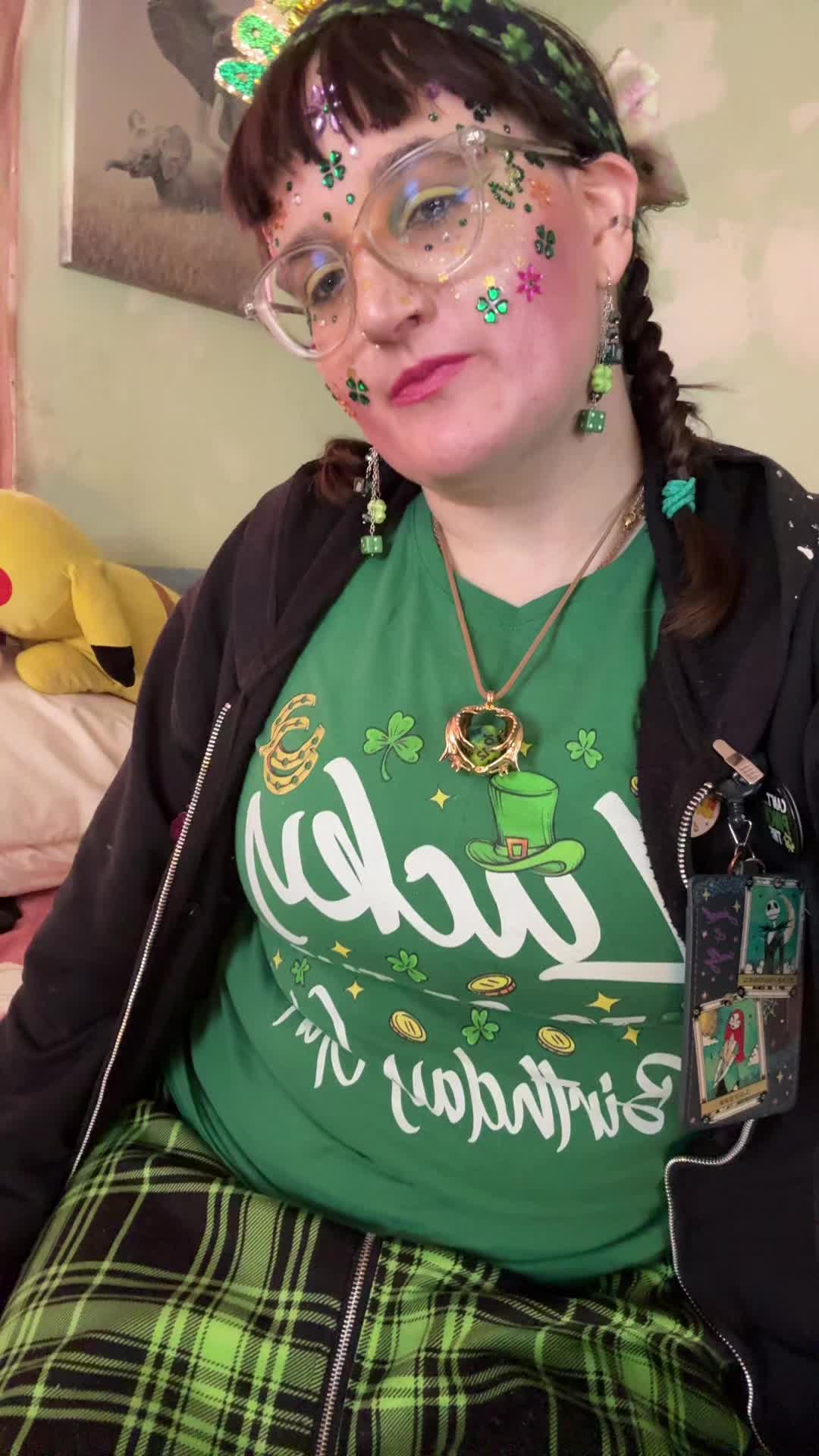 @StayFrostyPigeonina