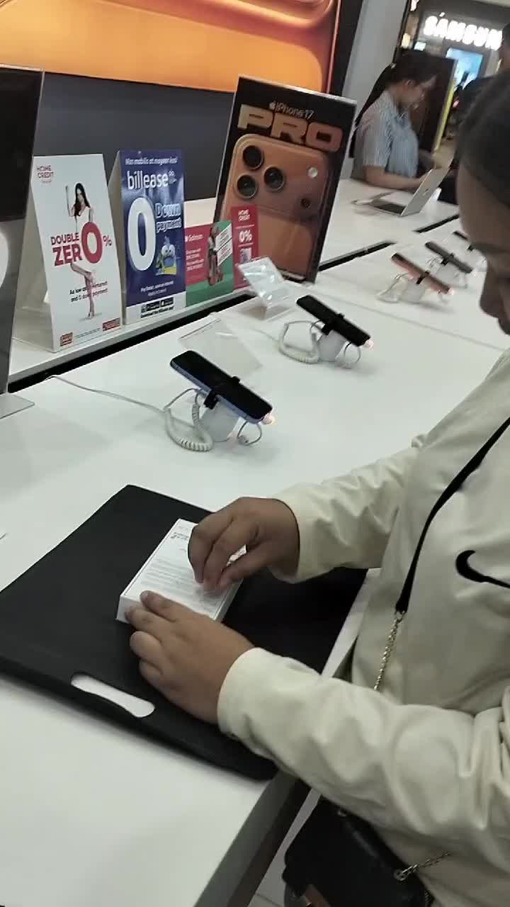 @lycajxandelatorre