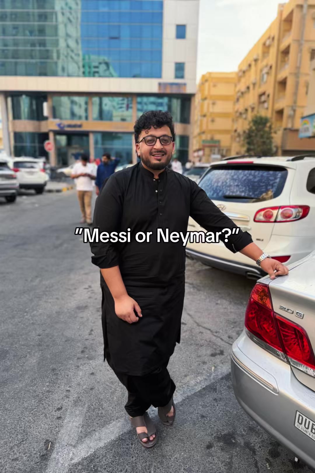 @Mr👑ŔAJA Fahad🇵🇰🇦🇪🇦🇪
