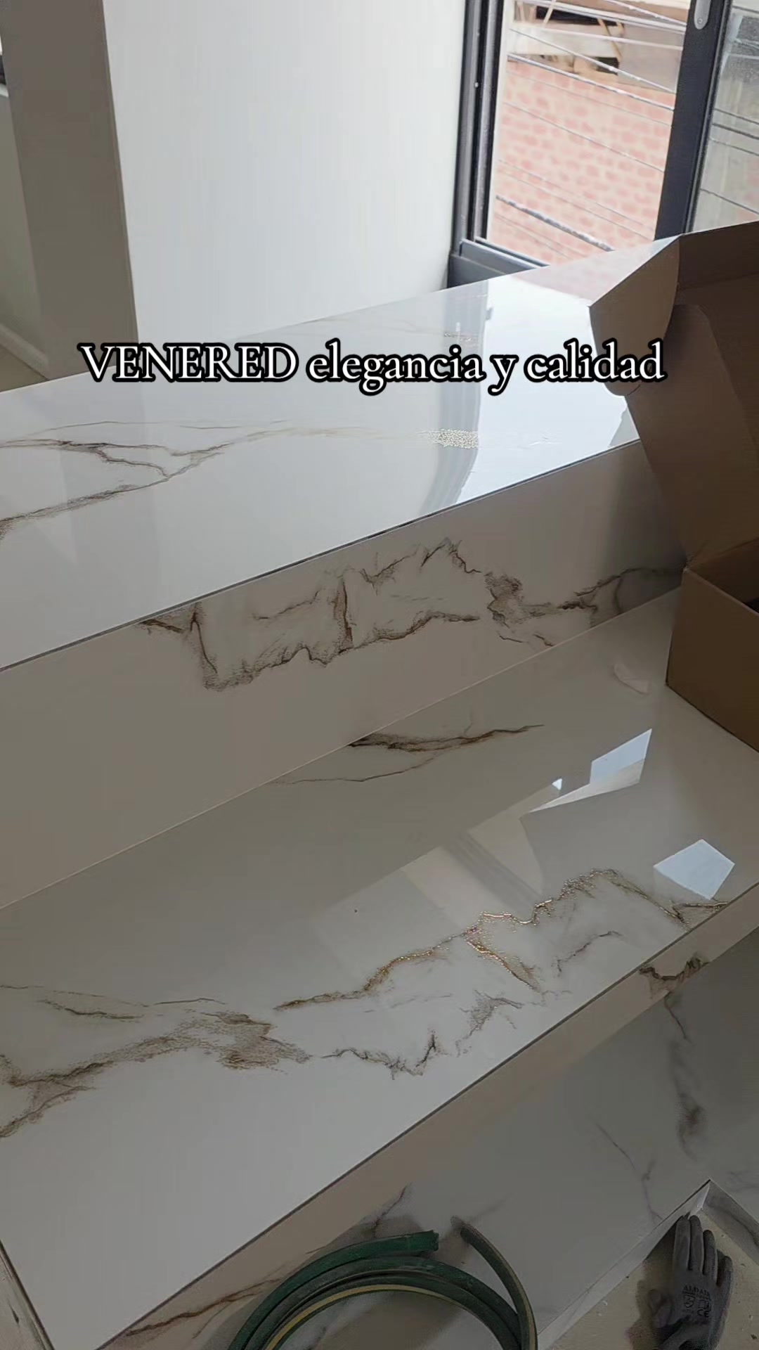 @VENEREED elegancia y calidad