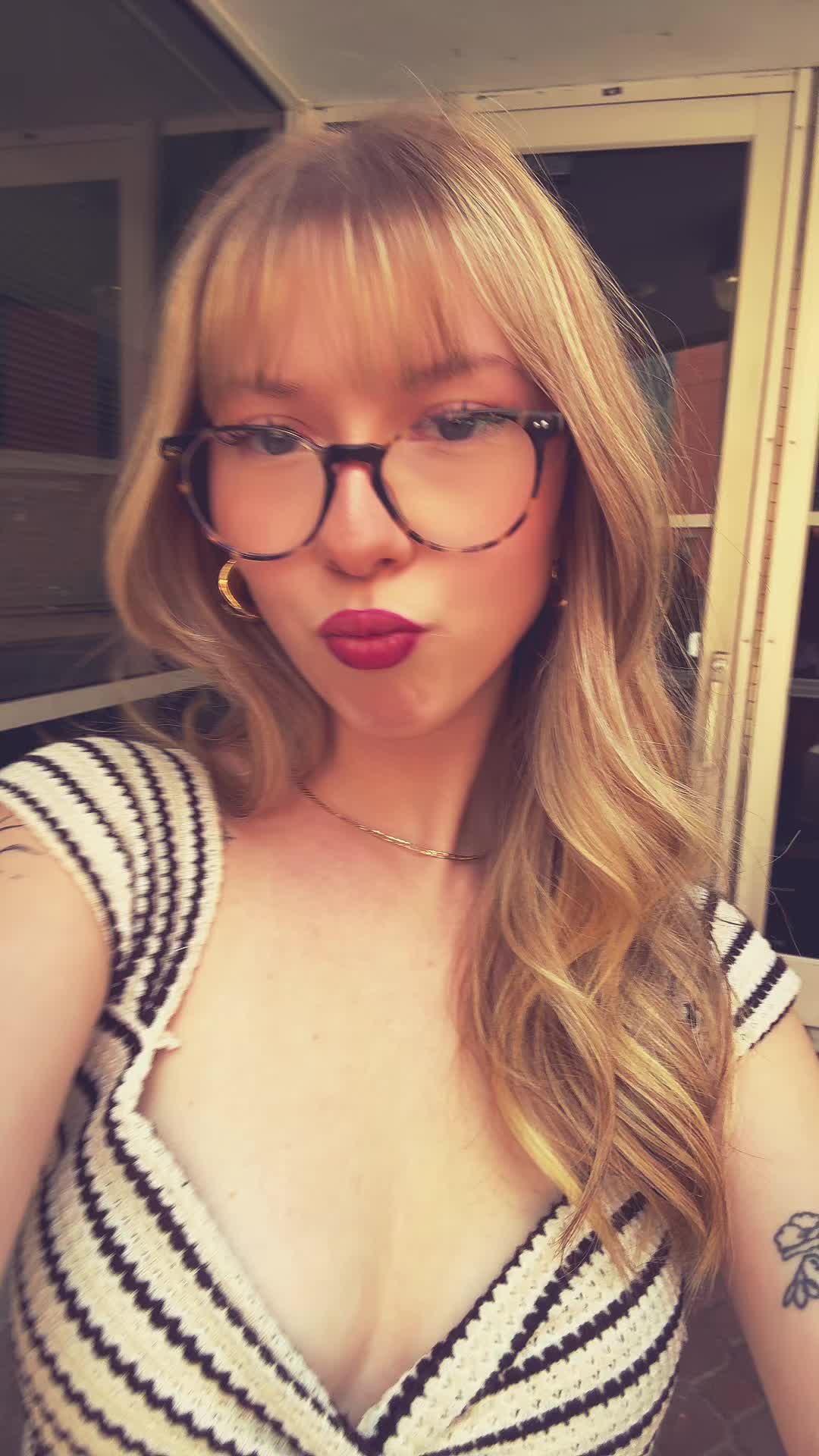 @abislay69
