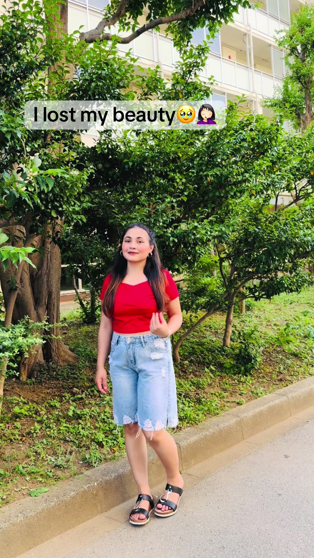 @Annu ghimire👣