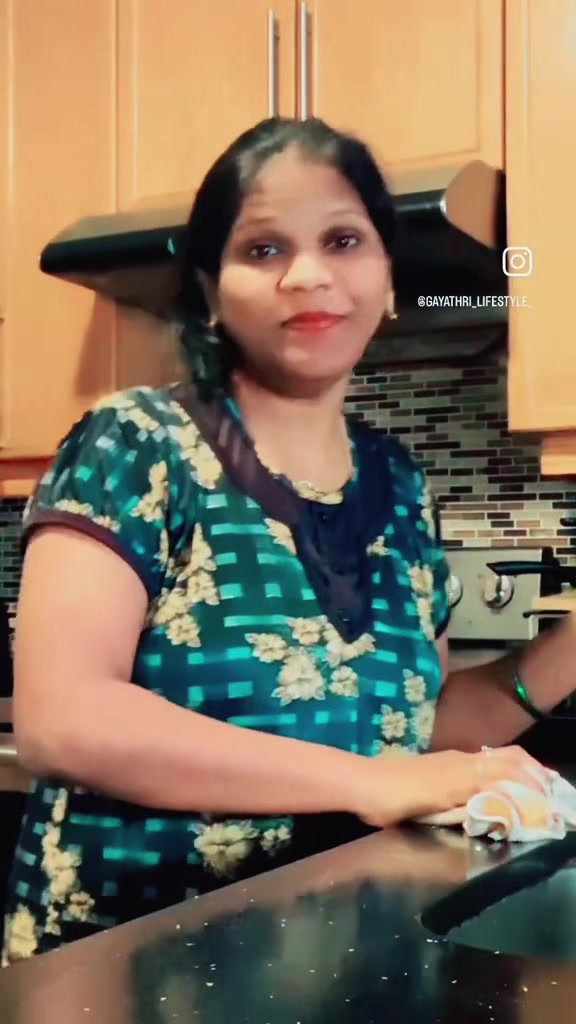 @GaYaThRI❤️ MaNiKAnDaN ❤️🇨🇦☃️