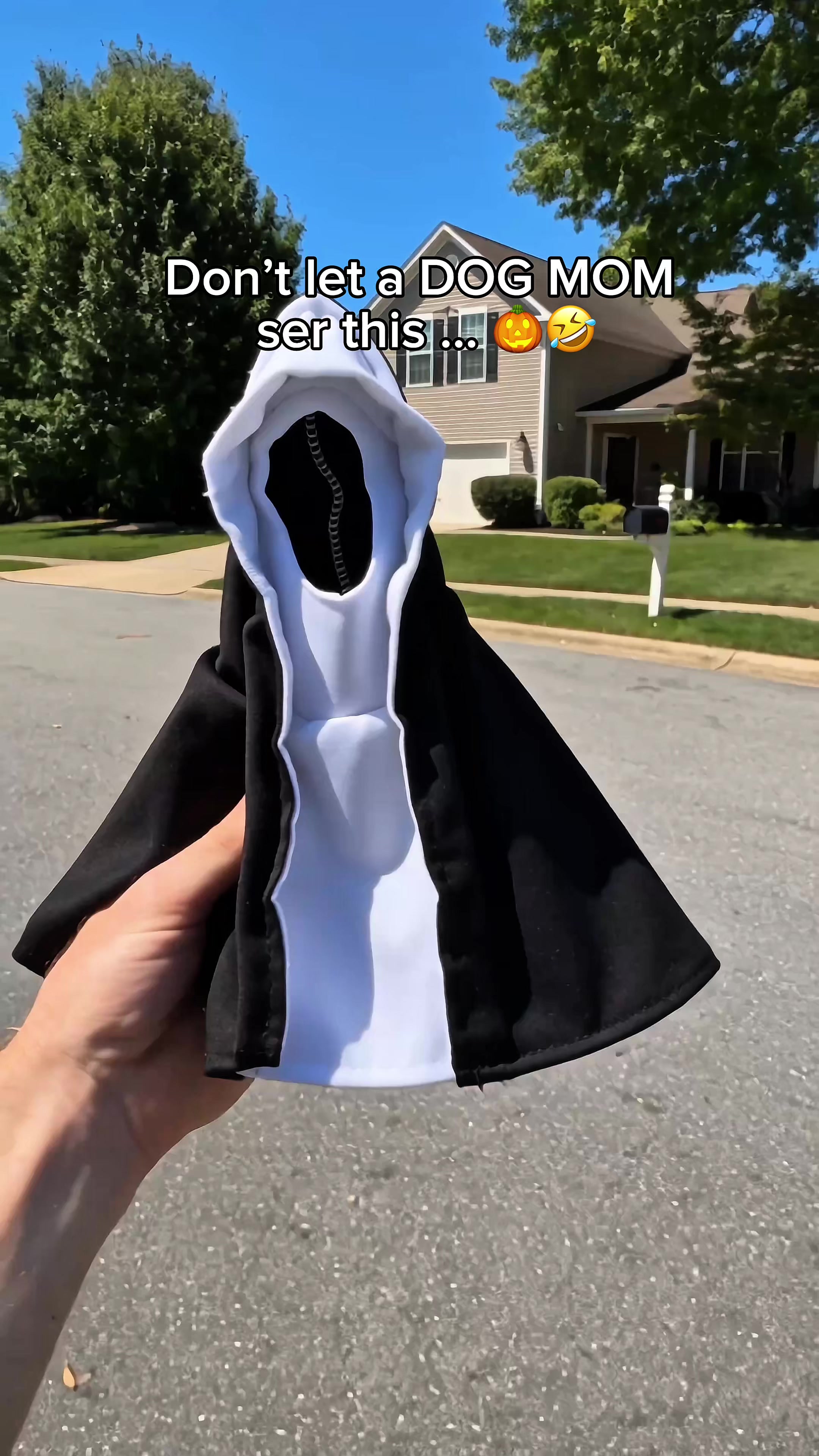 @Pawloween