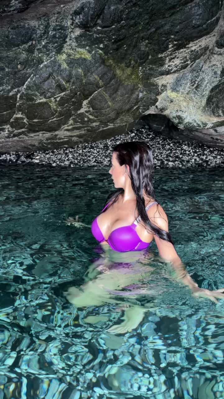 @elenamaraga