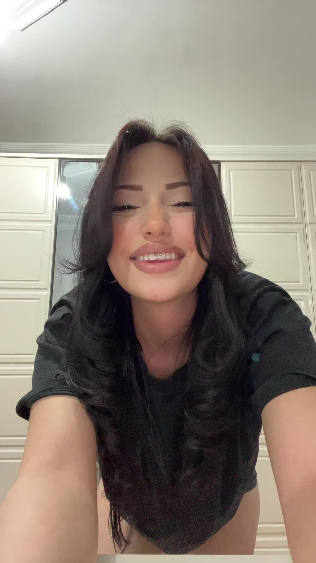 @latina