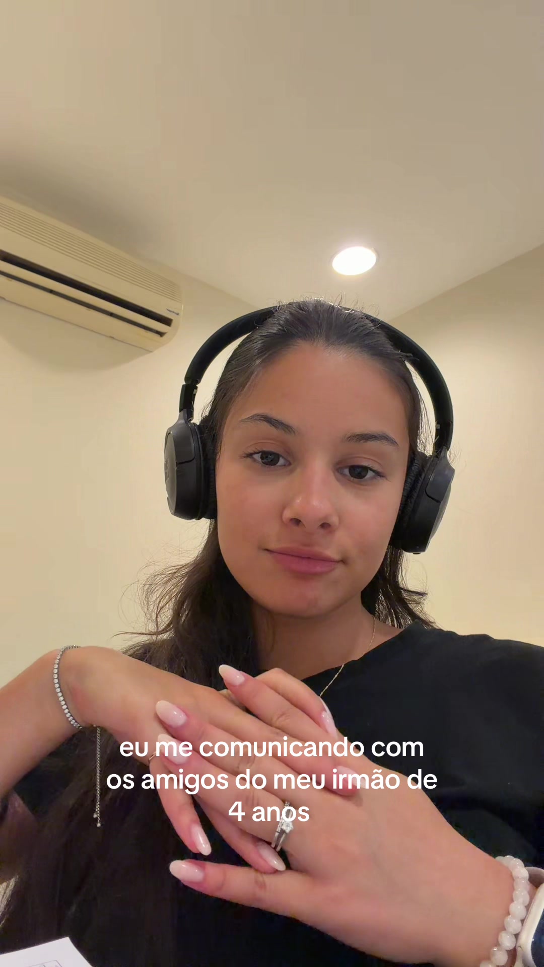 @elissaburlamaqu2