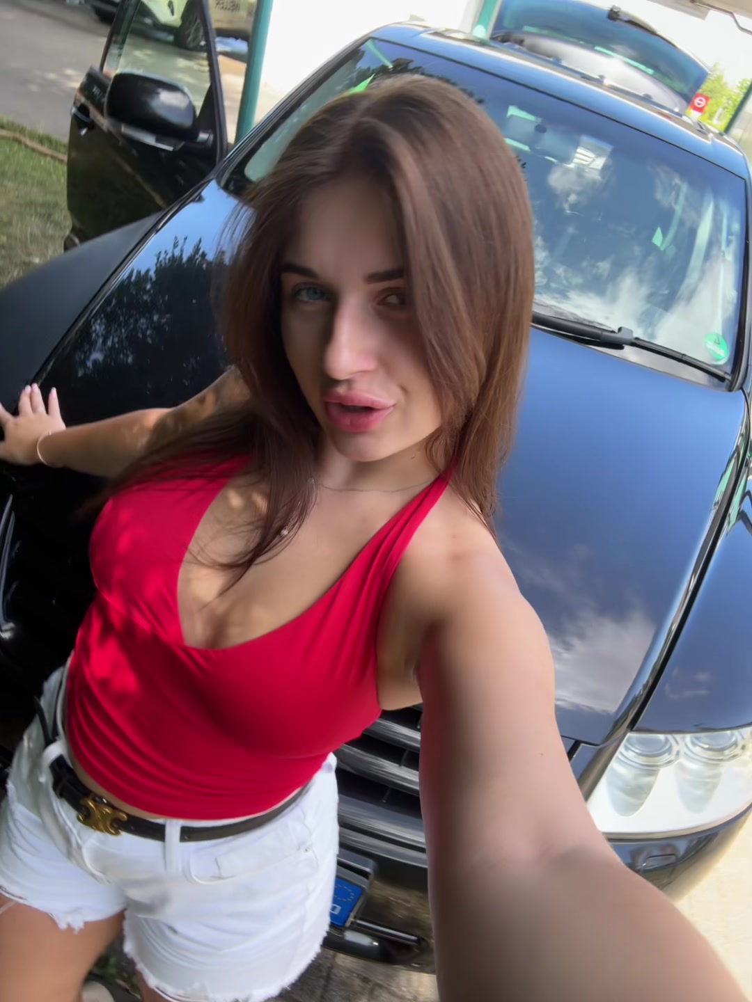 @karina
