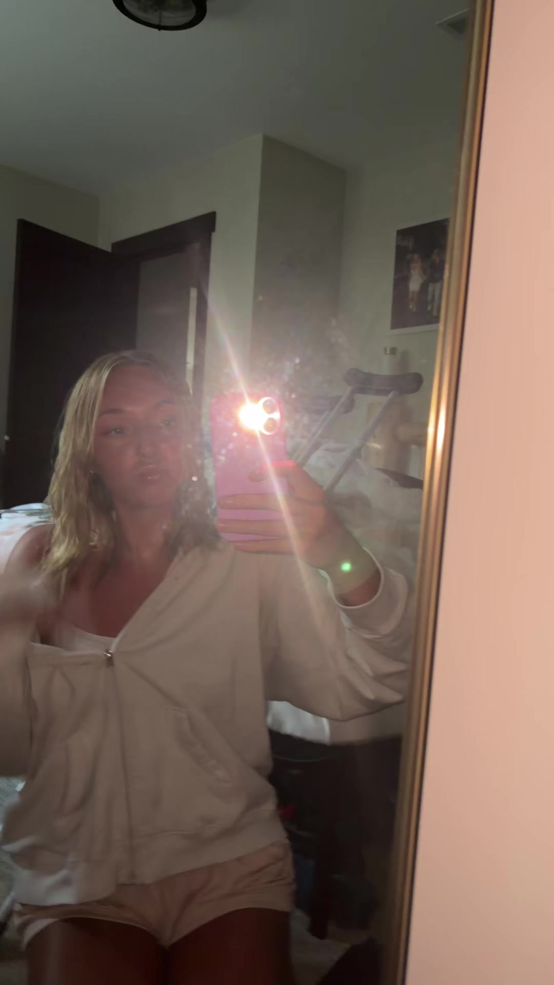 @nothayleelesnau
