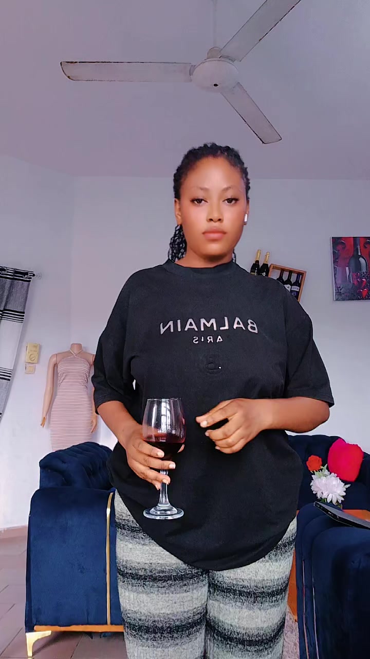 @twin_stella