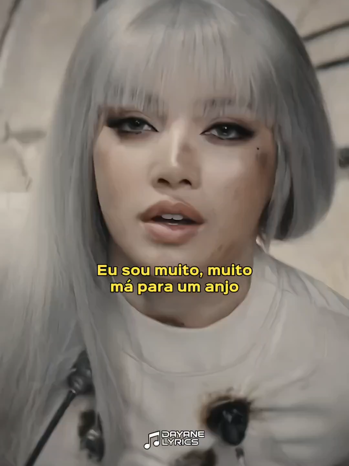 @Dayane Lyrics