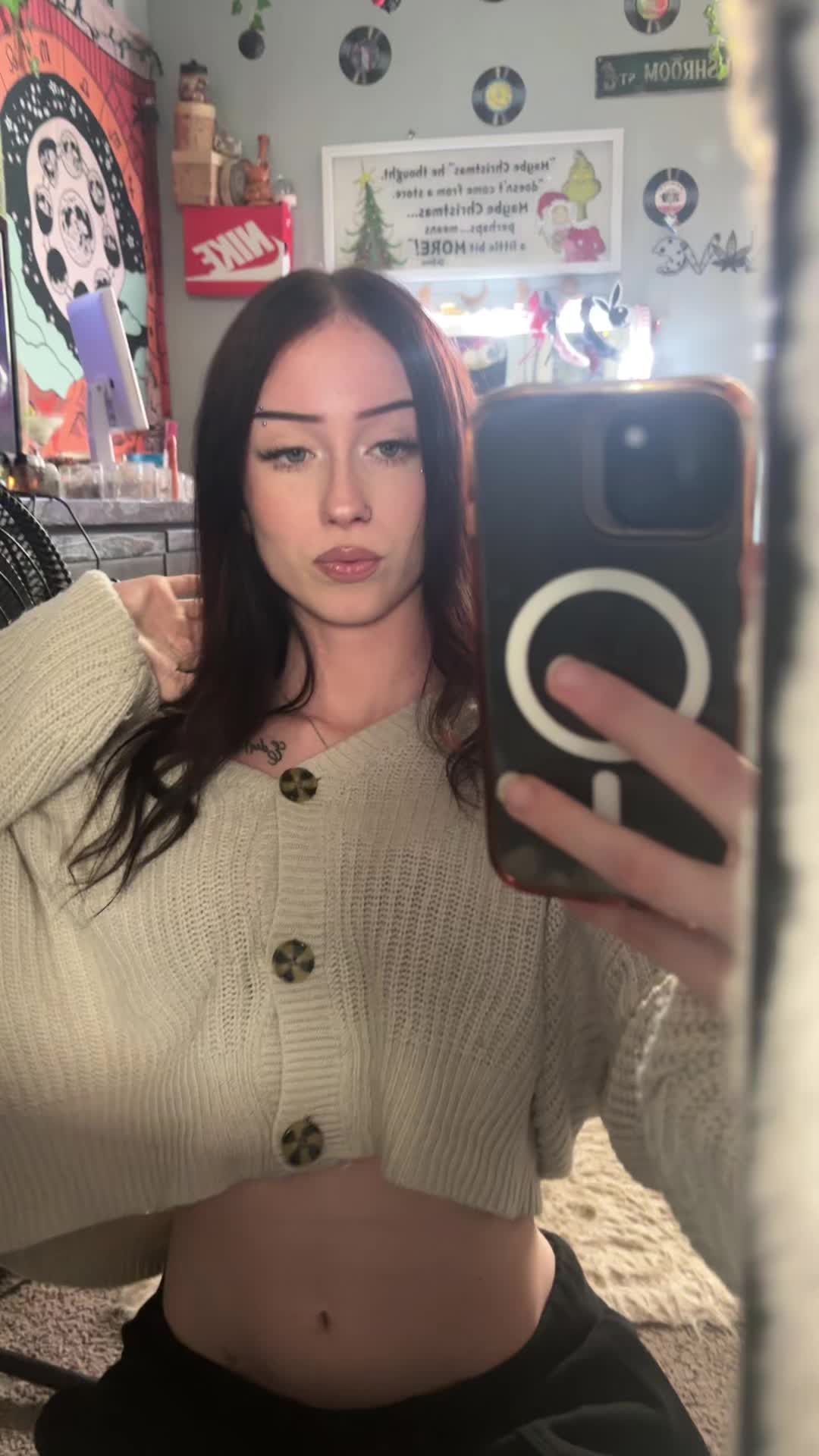 @comehelpmads