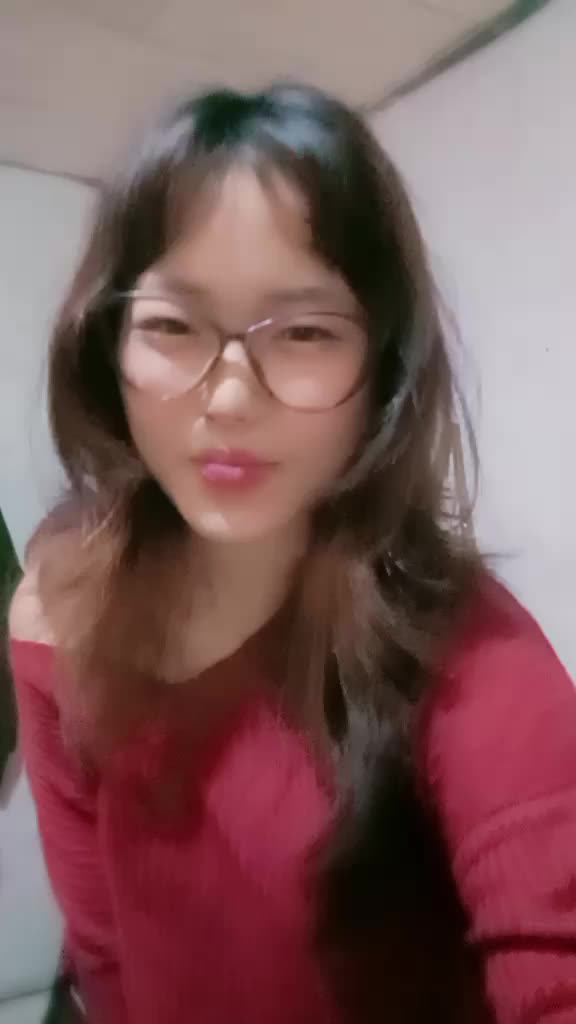 @Queensy Alena Zahira