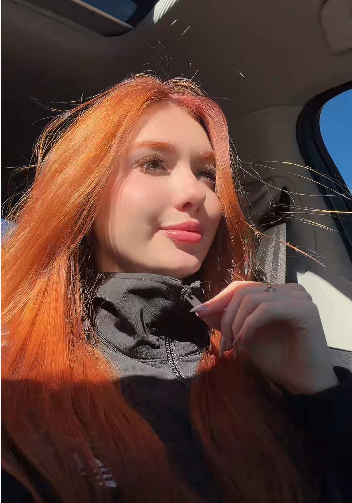 @Feeh Hanzen🦊