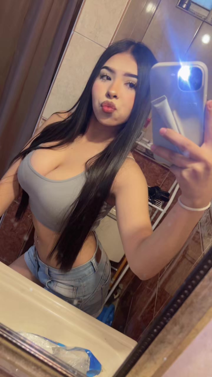 @𝓜𝓪𝓭𝓭𝓲𝓮𝓮 🎀