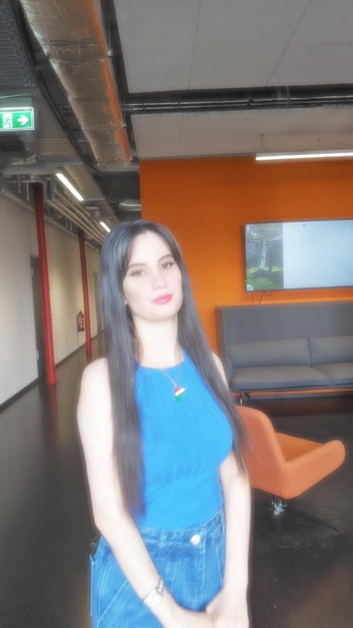 @zozo_afrin366