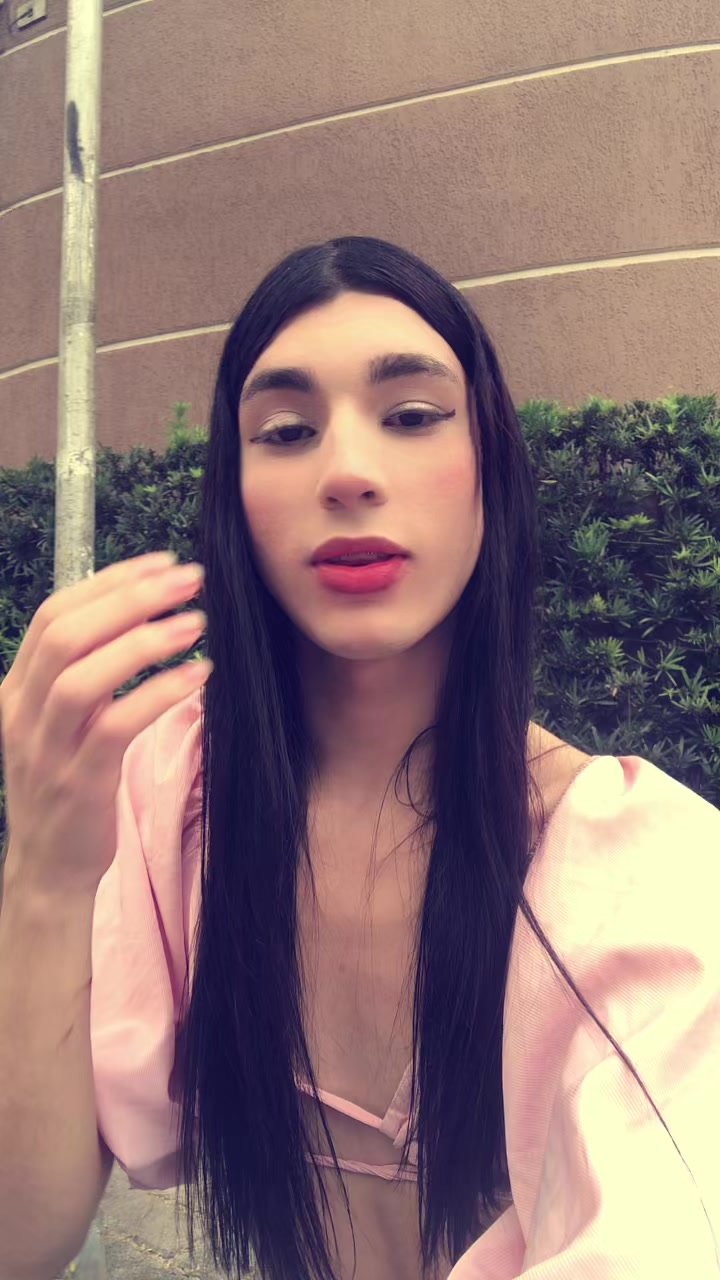@❦