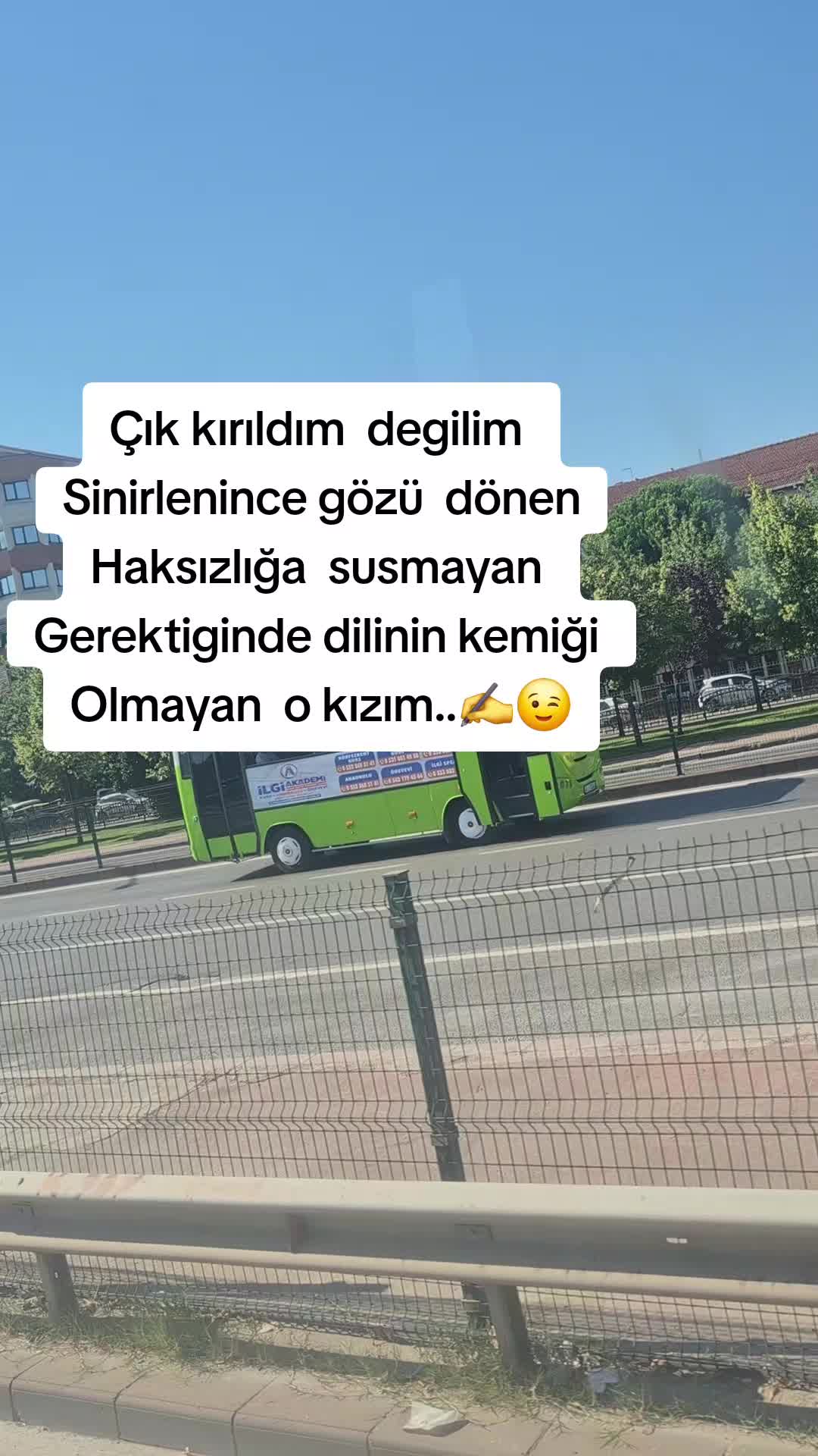 @𝐃𝐄𝐋𝐈 𝐊𝐈𝐙 𝐇𝐀𝐑𝐁𝐈🇹🇷