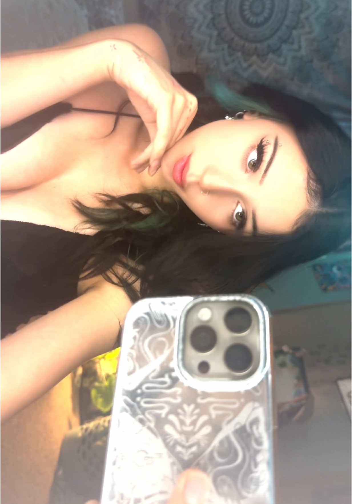 @suzie🪐