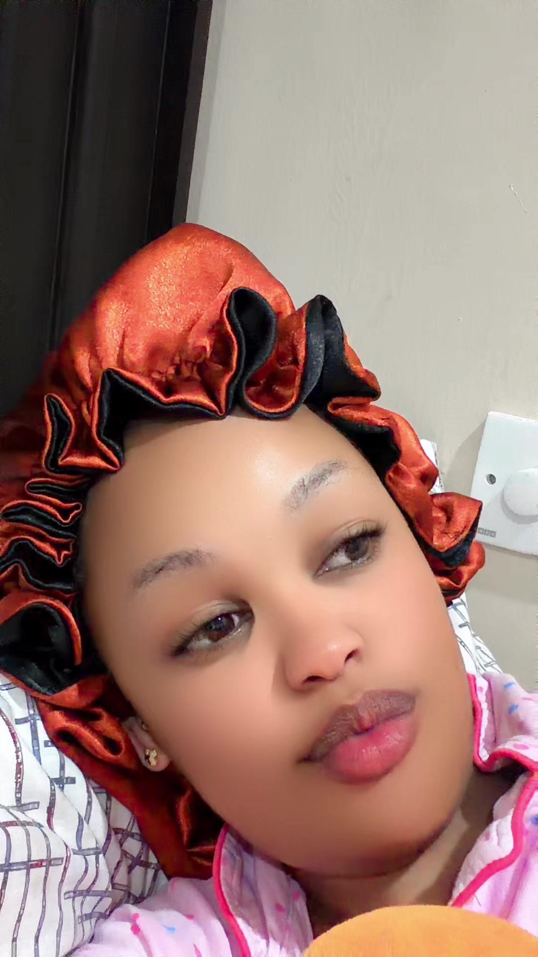 @Ms_b.erth