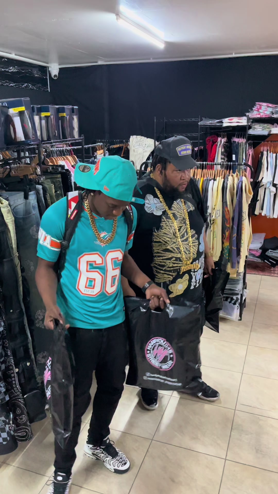 @HardYouths Streetwear 🙏🏽