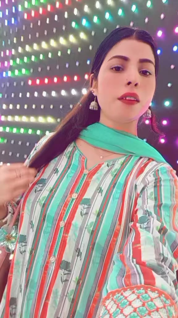 @🦋کومل-شونی🦋