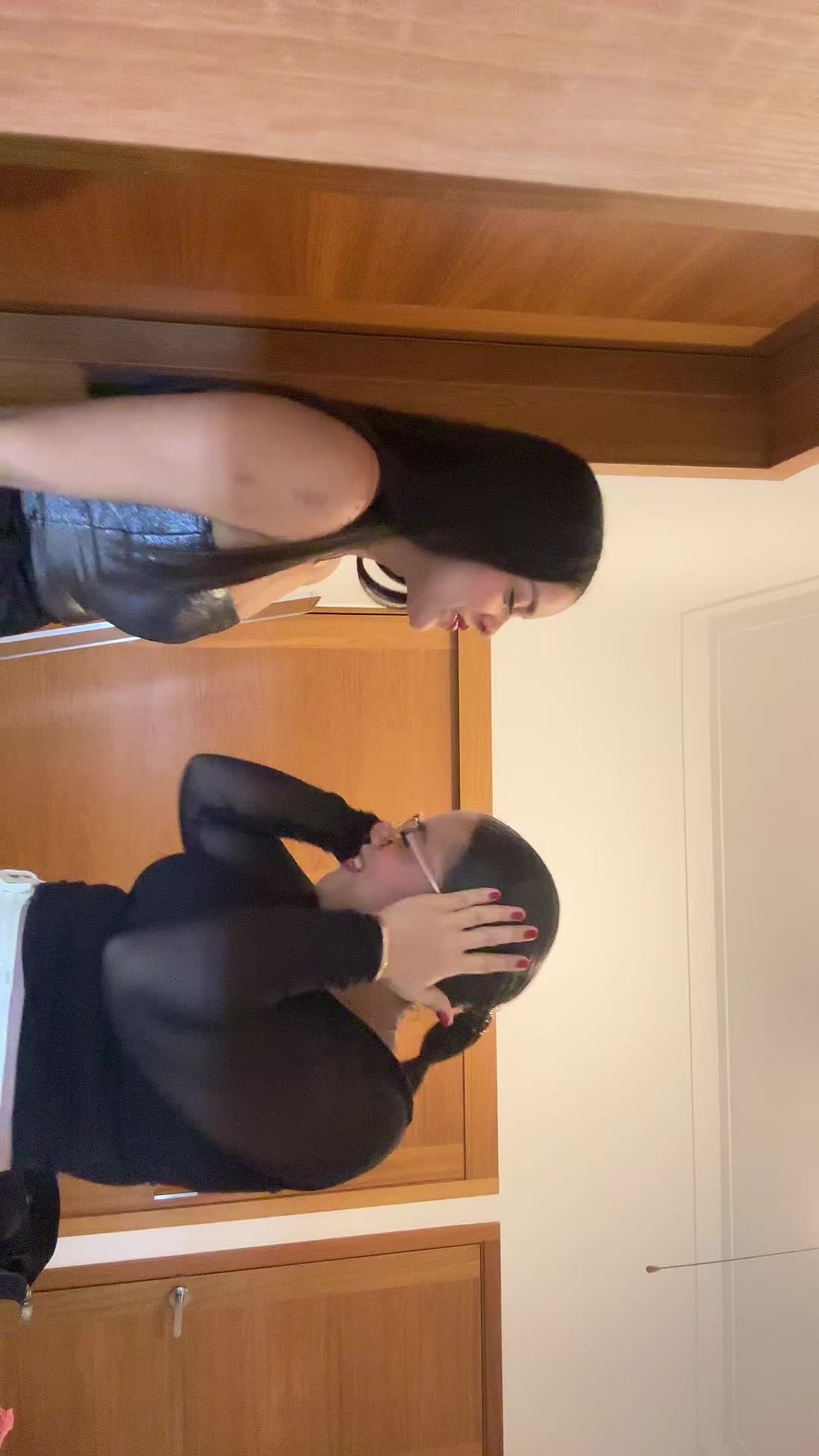 @zoee