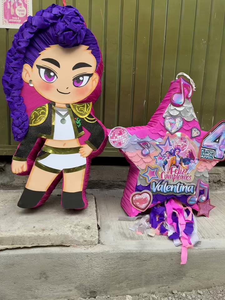@Piñatas Jacky