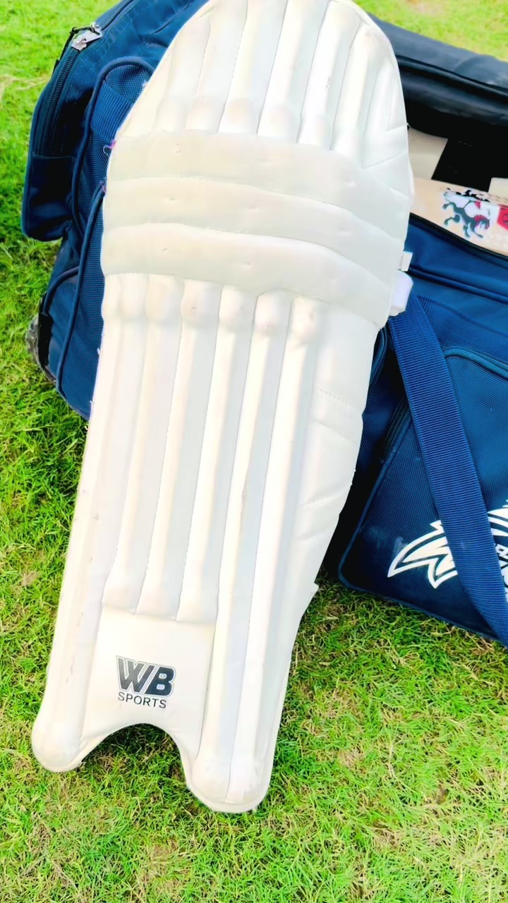 @WB Sports Outlet