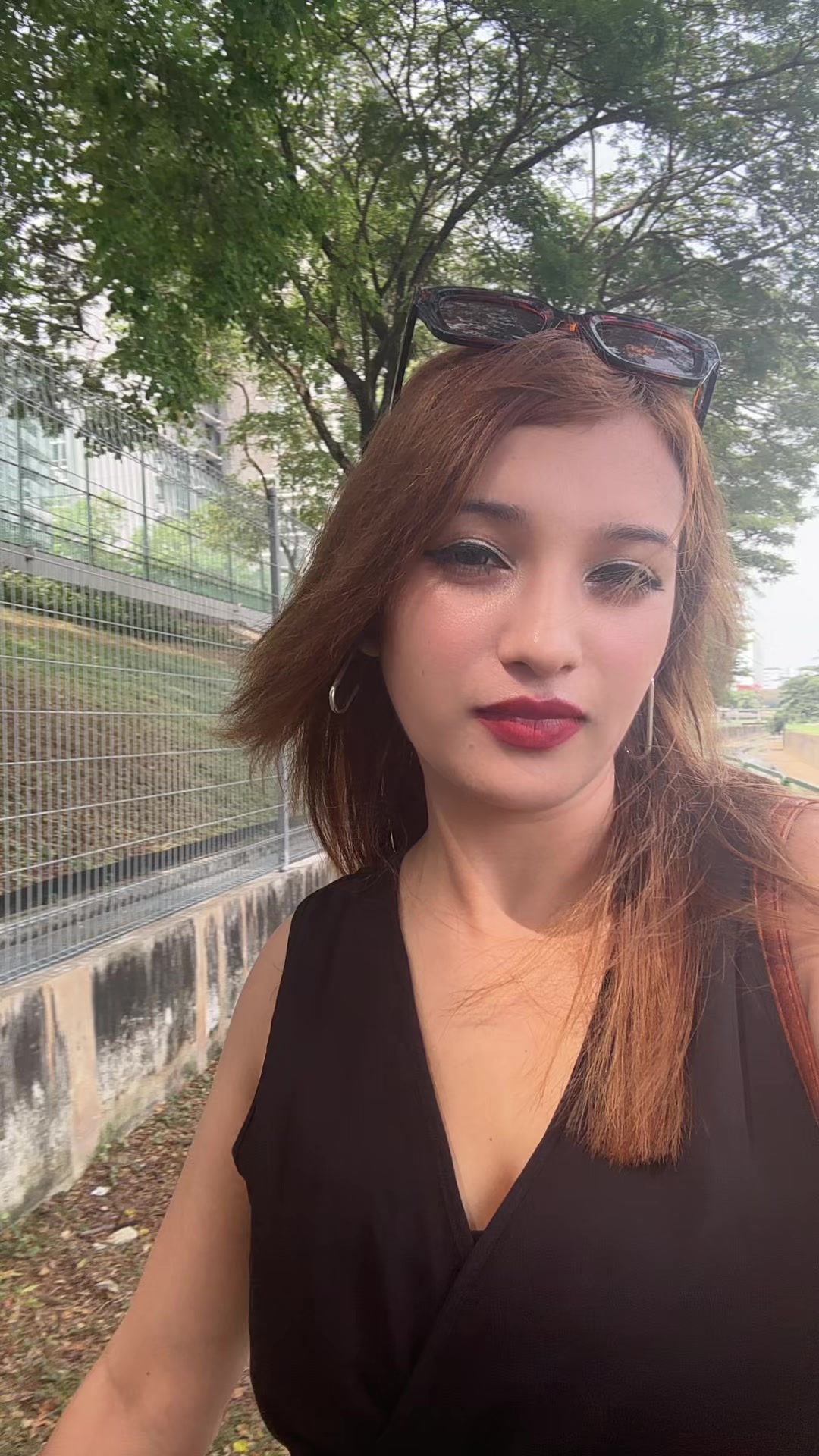 @Red chilly 🌶️