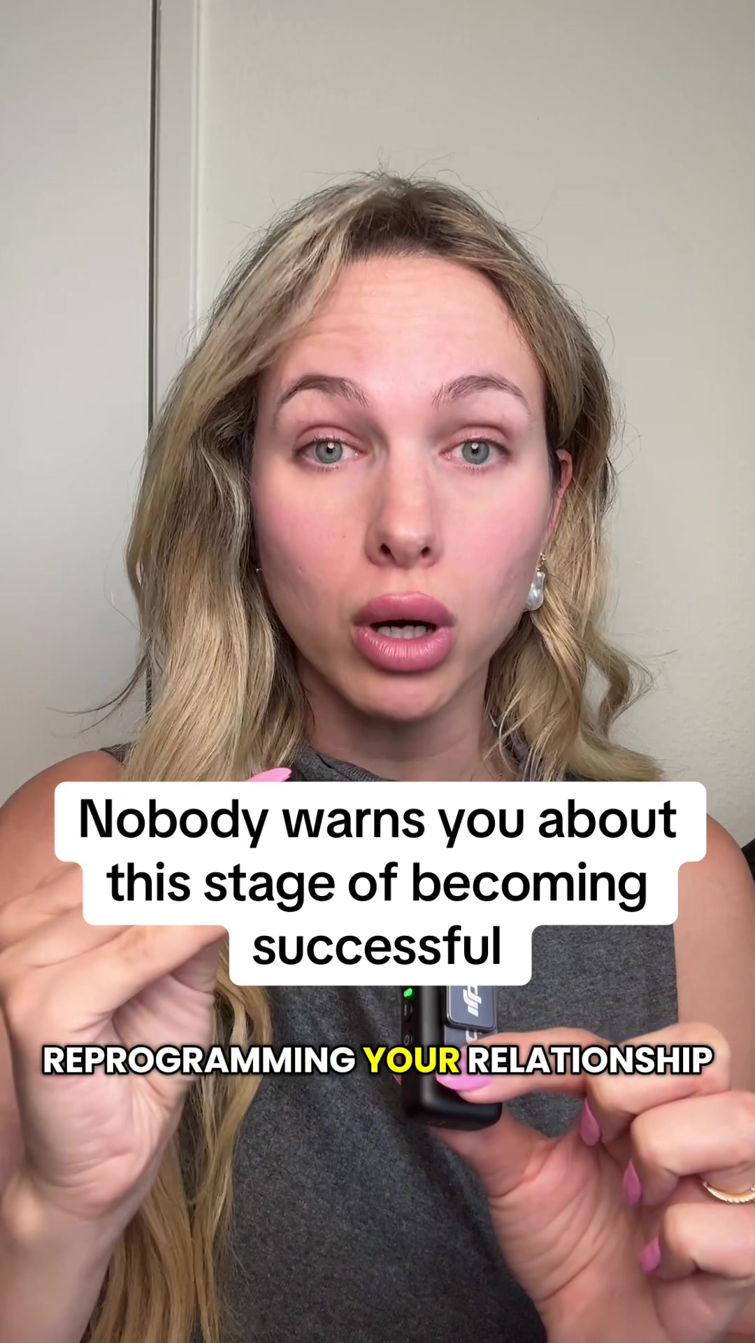 @Hypnotist | Julia Hankins