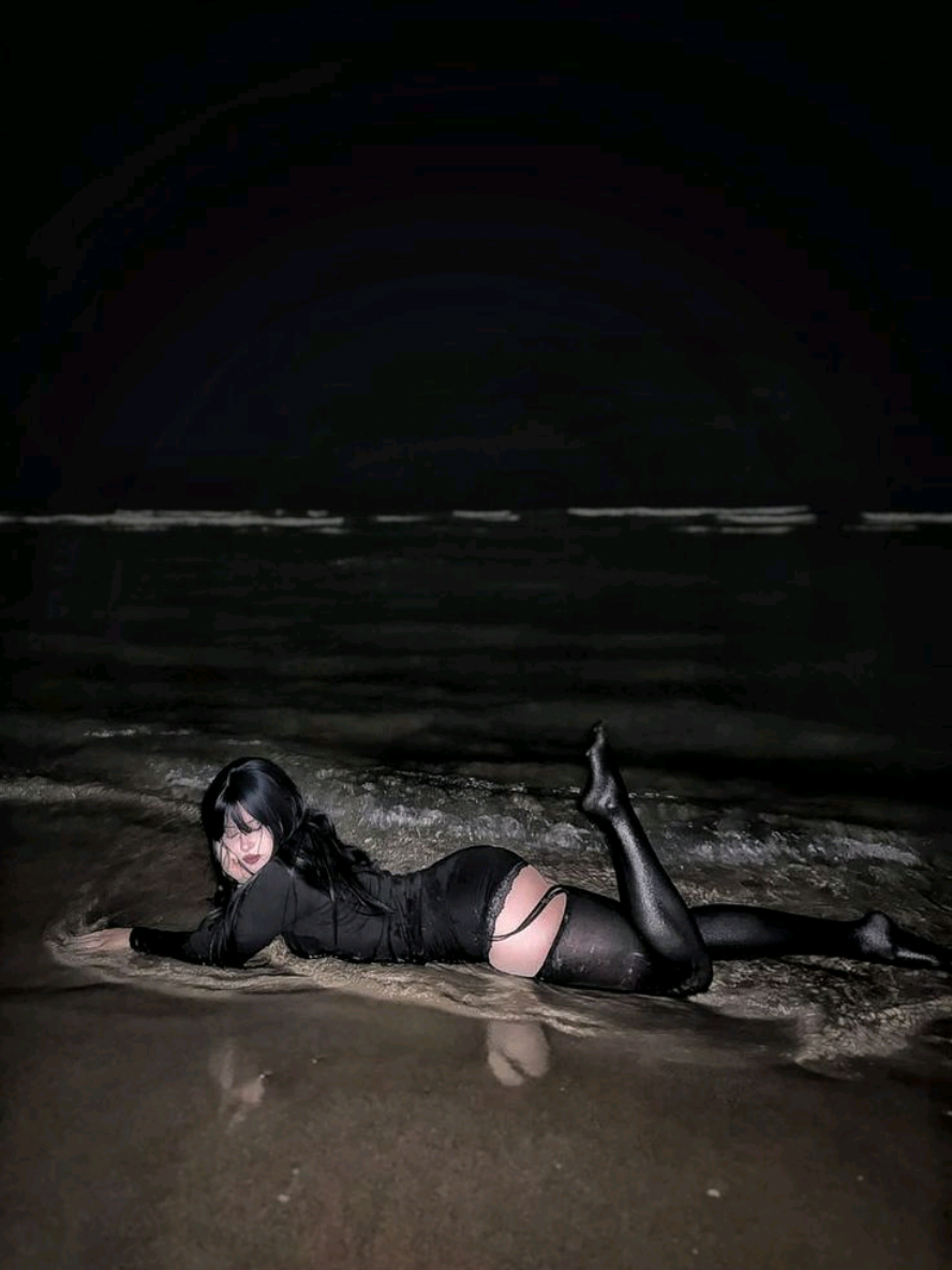 @♱ spiritual vampirex ⋆˚꩜。