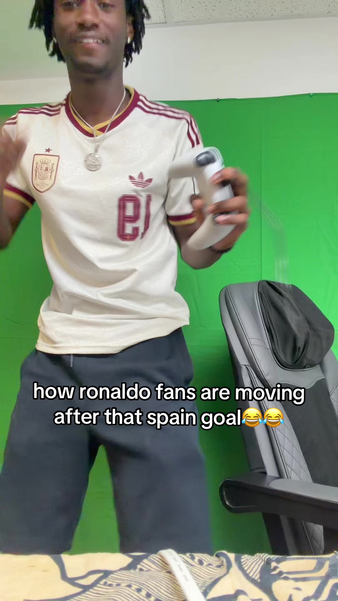 @coderealer
